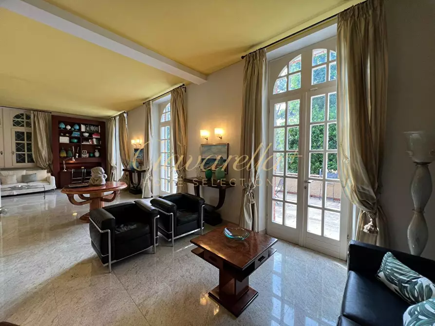 Immagine 17 di Villa in affitto  a Forte Dei Marmi