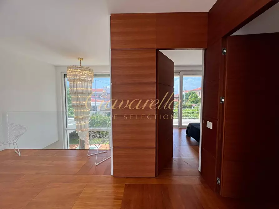 Immagine 16 di Villa in vendita  a Forte Dei Marmi