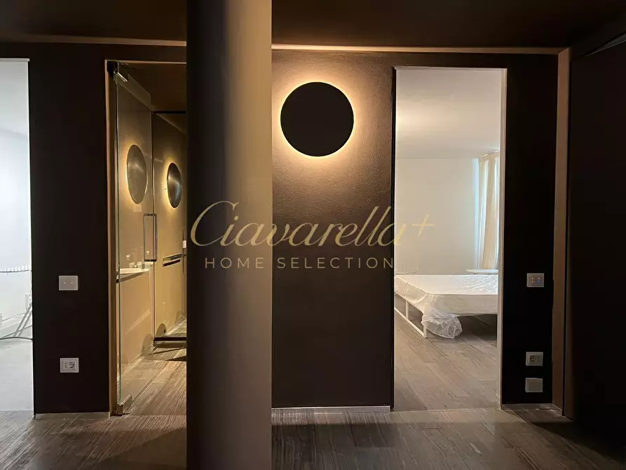 Immagine 5 di Villa in vendita  a Forte Dei Marmi