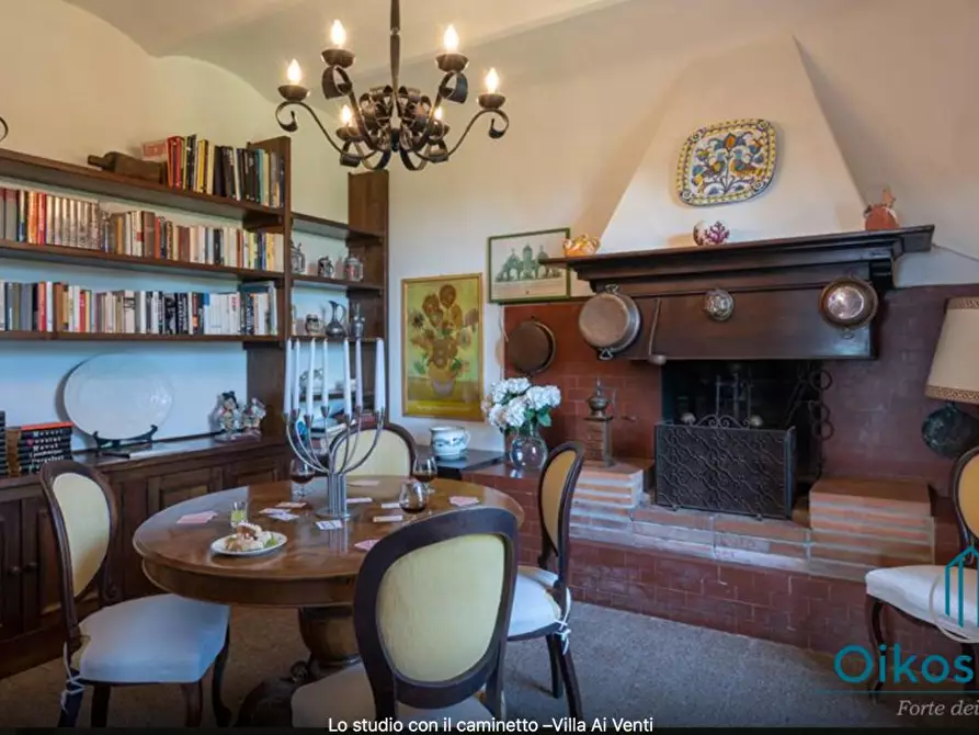 Immagine 29 di Villa in vendita  a Massarosa