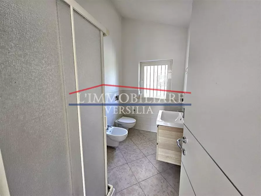 Immagine 23 di Appartamento in vendita  a Massa