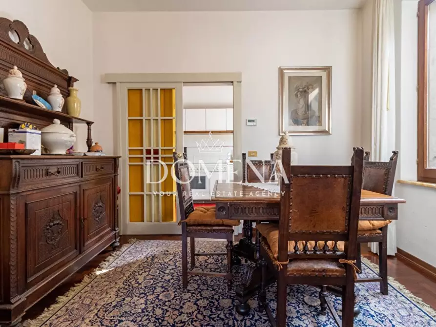 Immagine 5 di Appartamento in vendita  a Siena