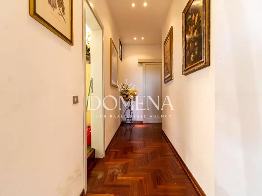 Immagine 24 di Appartamento in vendita  a Siena