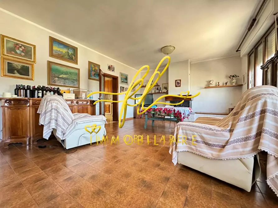 Immagine 9 di Appartamento in vendita  a Livorno