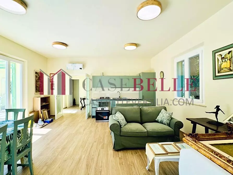 Immagine 9 di Villa in affitto  a Forte Dei Marmi