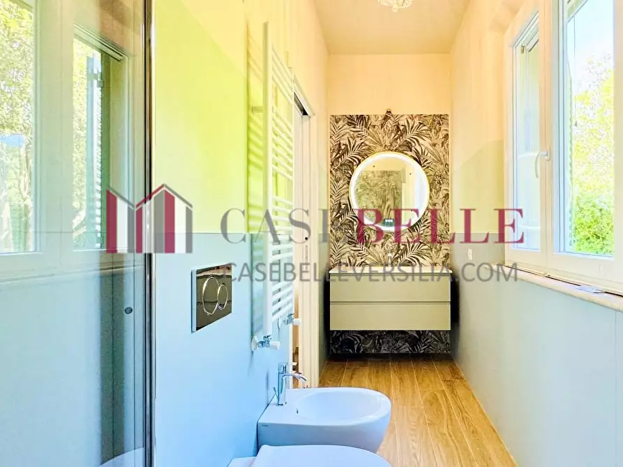 Immagine 16 di Villa in affitto  a Forte Dei Marmi