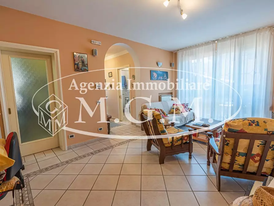 Immagine 3 di Porzione di casa in vendita  a Santa Maria A Monte