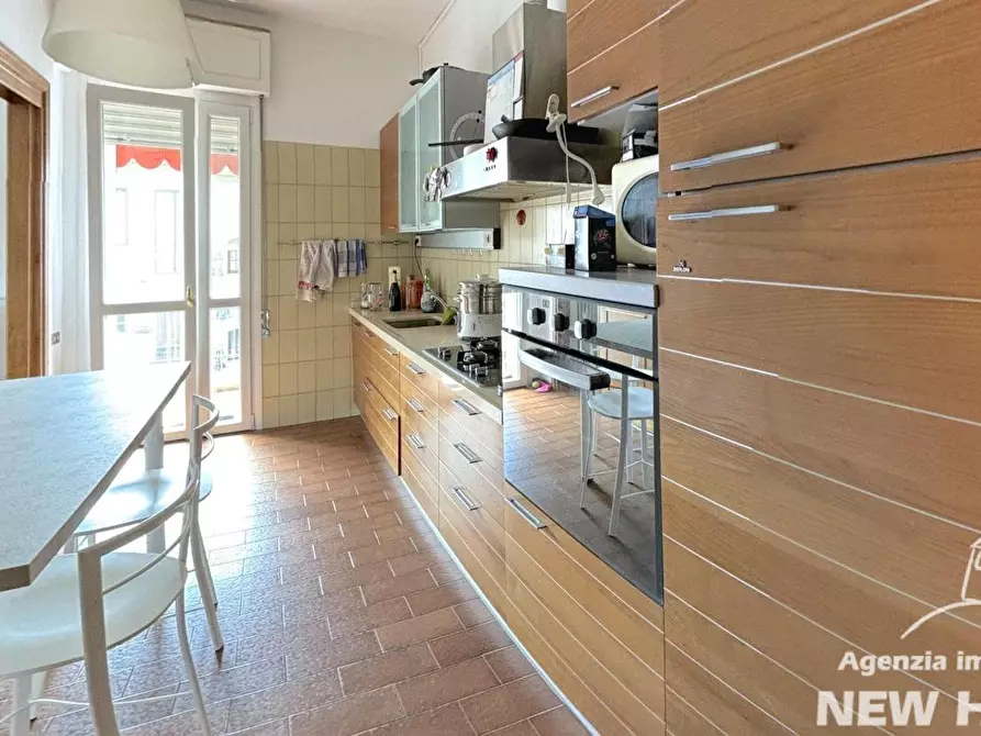 Immagine 39 di Villa in vendita  a Pisa