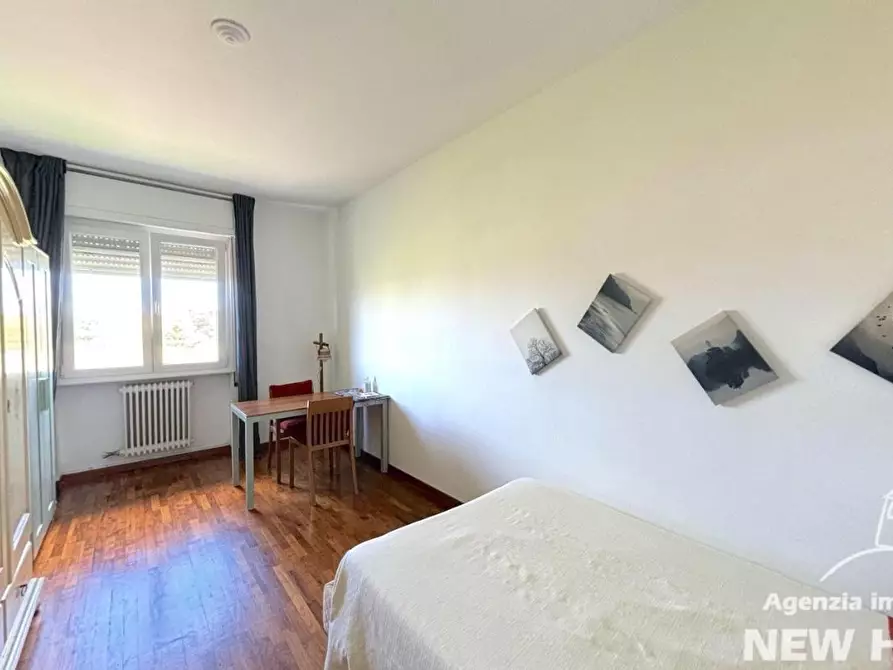 Immagine 21 di Villa in vendita  a Pisa