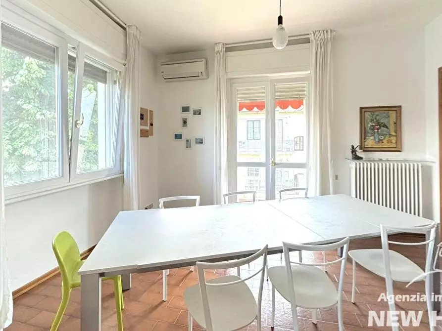 Immagine 37 di Villa in vendita  a Pisa