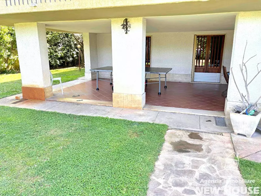 Immagine 66 di Villa in vendita  a Pisa