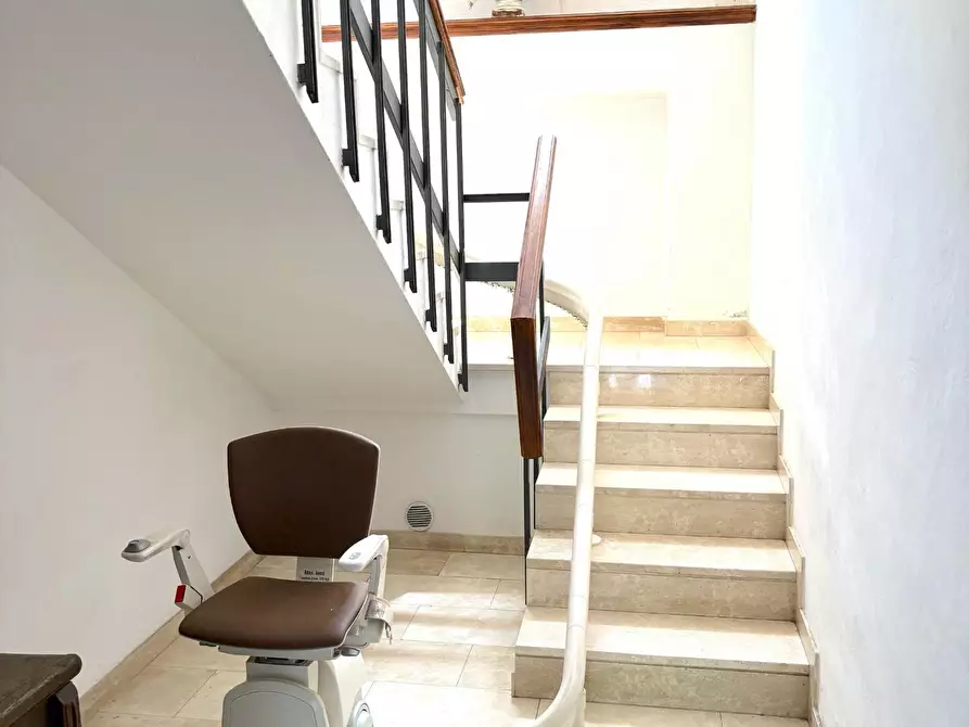 Immagine 63 di Villa in vendita  a Pisa