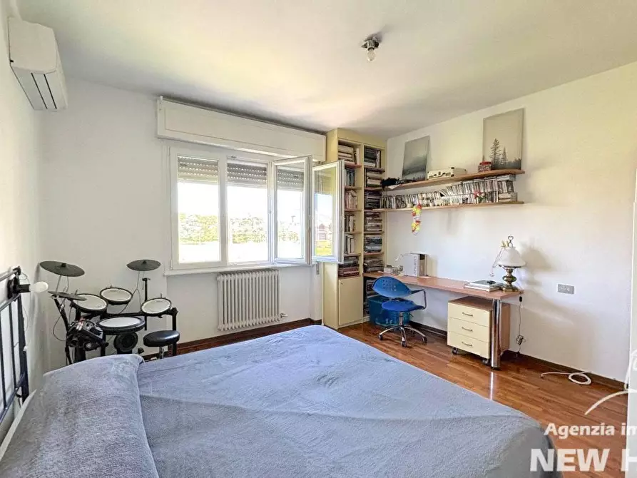 Immagine 24 di Villa in vendita  a Pisa