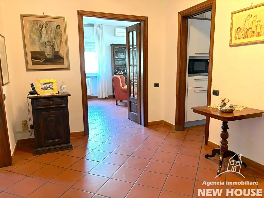 Immagine 61 di Villa in vendita  a Pisa