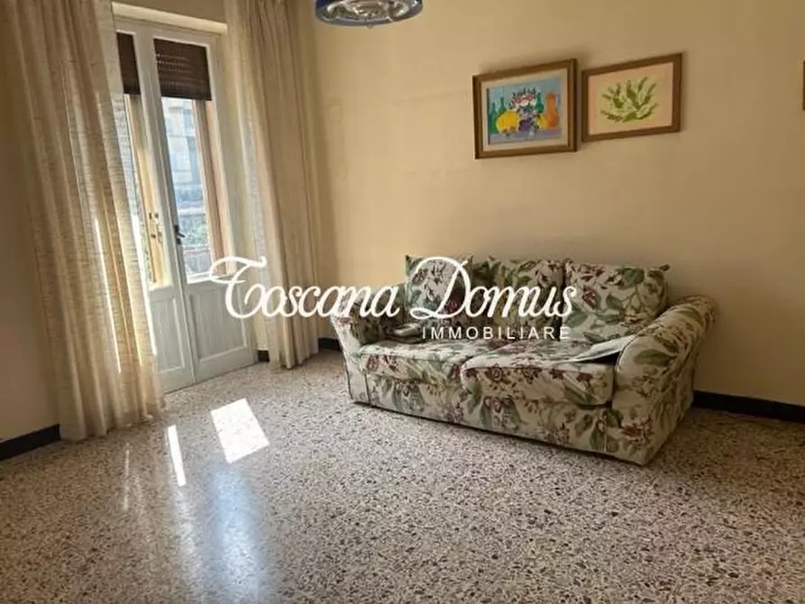 Immagine 6 di Appartamento in vendita  a Siena