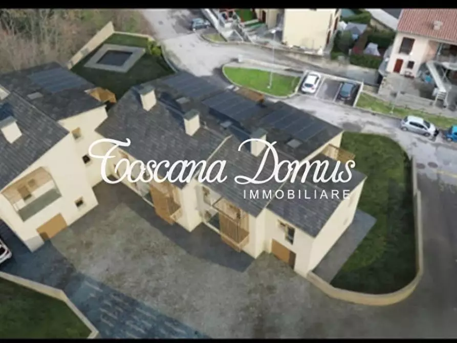 Immagine 4 di Casa bifamiliare in vendita  a Monteriggioni