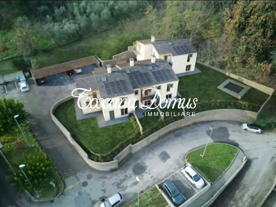 Immagine 6 di Casa bifamiliare in vendita  a Monteriggioni