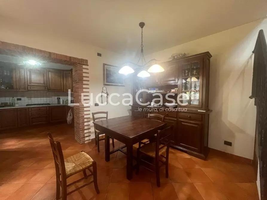 Immagine 22 di Rustico / casale in vendita  a Capannori