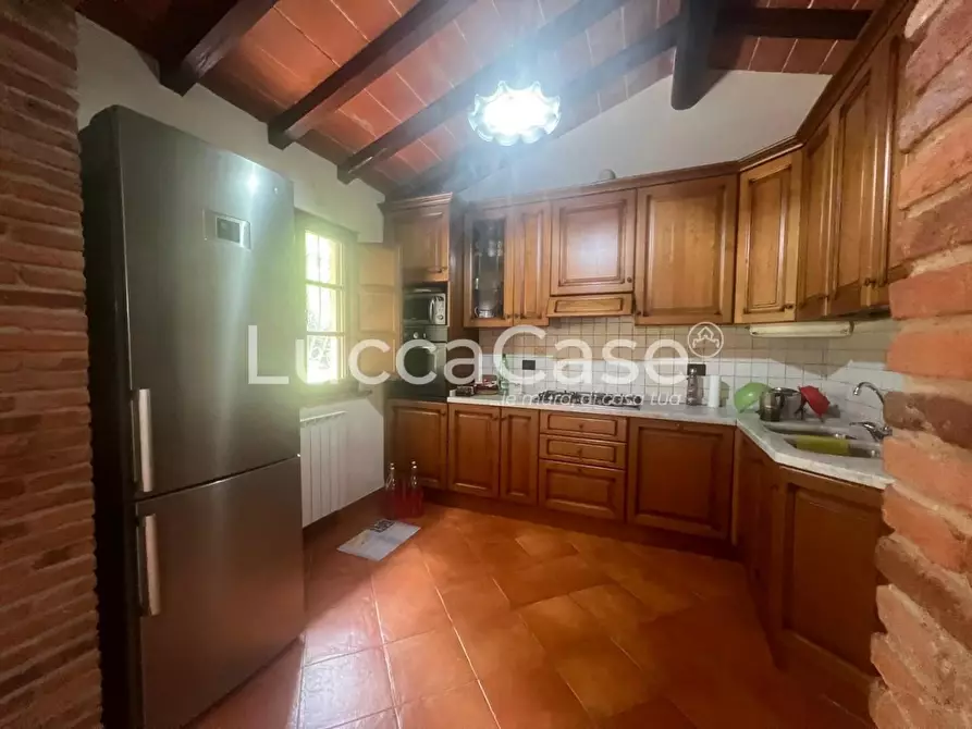 Immagine 26 di Rustico / casale in vendita  a Capannori
