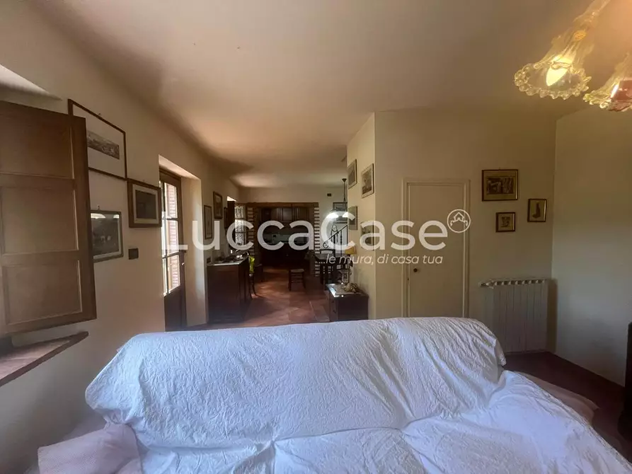 Immagine 27 di Rustico / casale in vendita  a Capannori