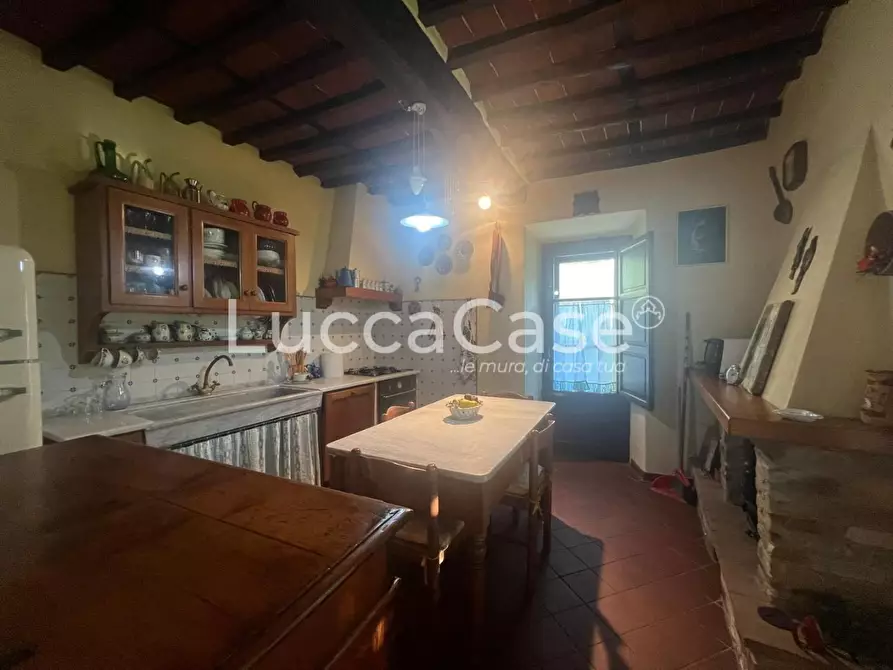Immagine 23 di Rustico / casale in vendita  a Capannori