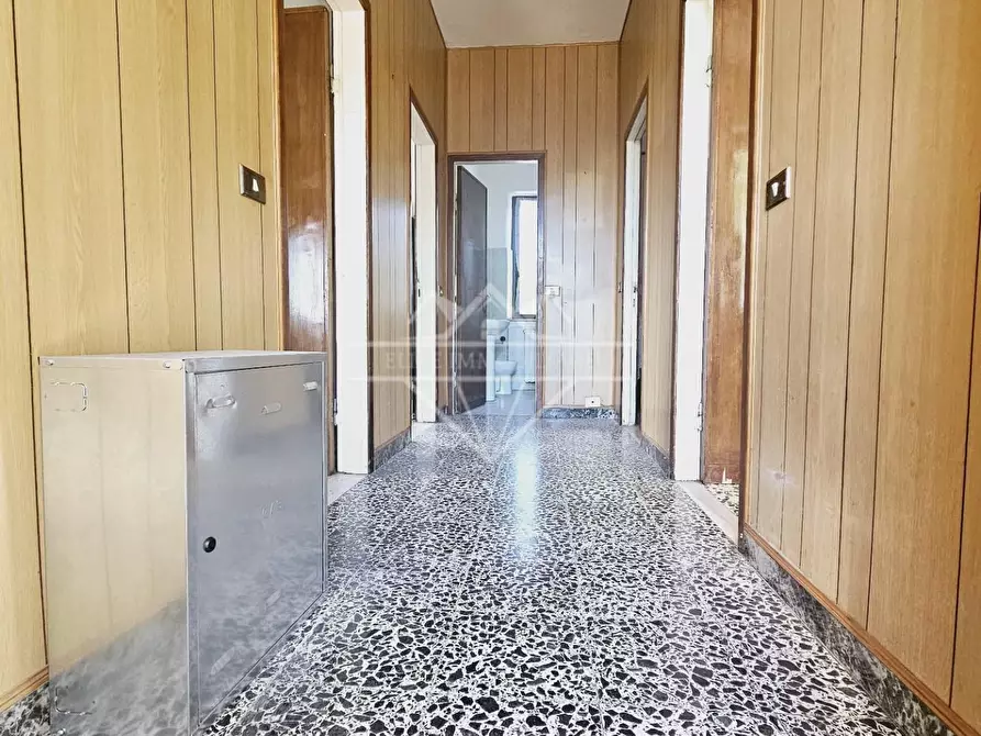 Immagine 5 di Casa bifamiliare in vendita  a Ortonovo