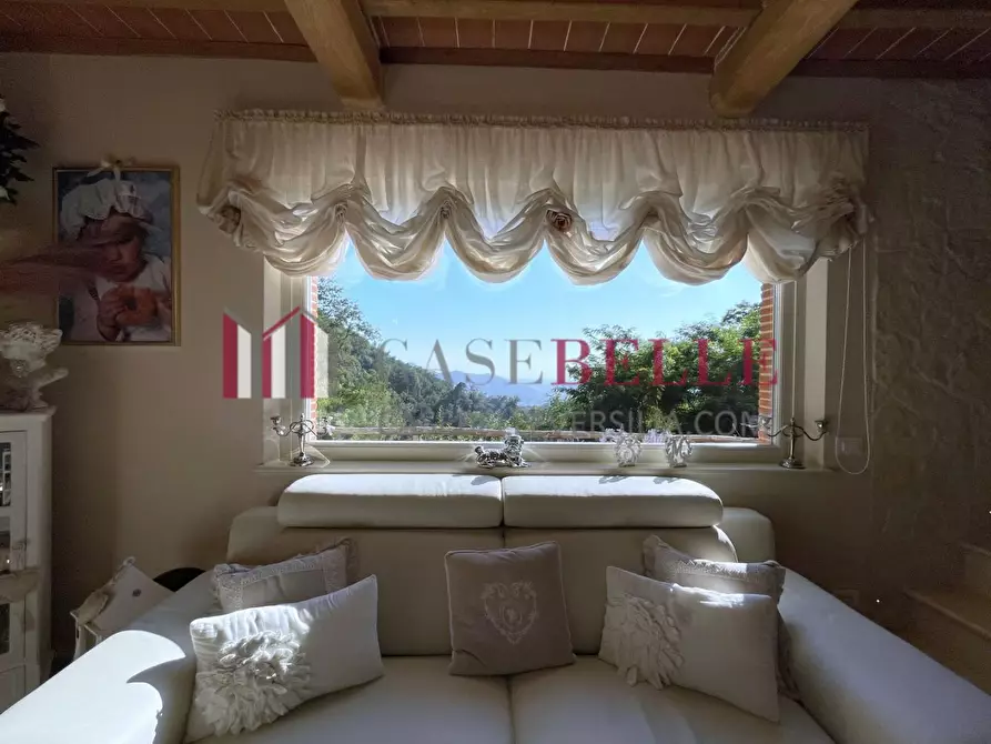 Immagine 45 di Casa indipendente in vendita  a Camaiore