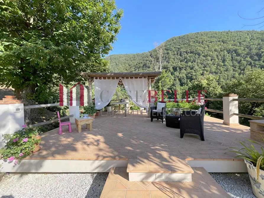 Immagine 50 di Casa indipendente in vendita  a Camaiore