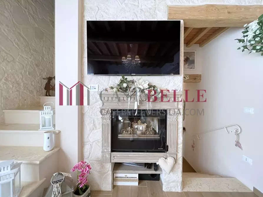 Immagine 19 di Casa indipendente in vendita  a Camaiore