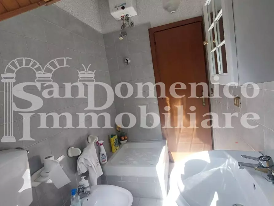 Immagine 24 di Casa bifamiliare in vendita  a Castiglione Di Garfagnana