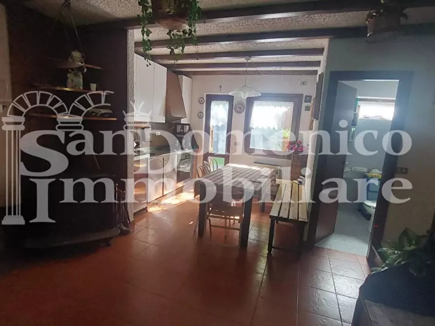 Immagine 23 di Casa bifamiliare in vendita  a Castiglione Di Garfagnana