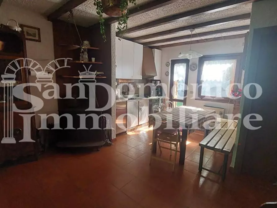 Immagine 14 di Casa bifamiliare in vendita  a Castiglione Di Garfagnana