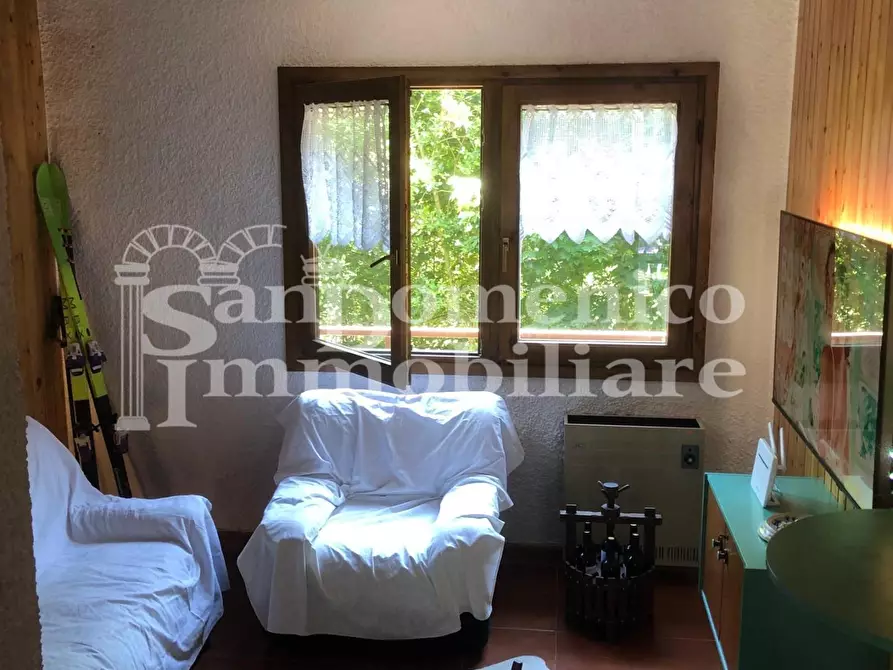 Immagine 5 di Casa bifamiliare in vendita  a Castiglione Di Garfagnana