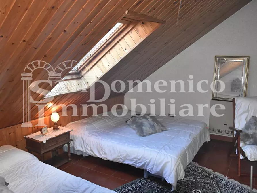 Immagine 31 di Casa bifamiliare in vendita  a Castiglione Di Garfagnana