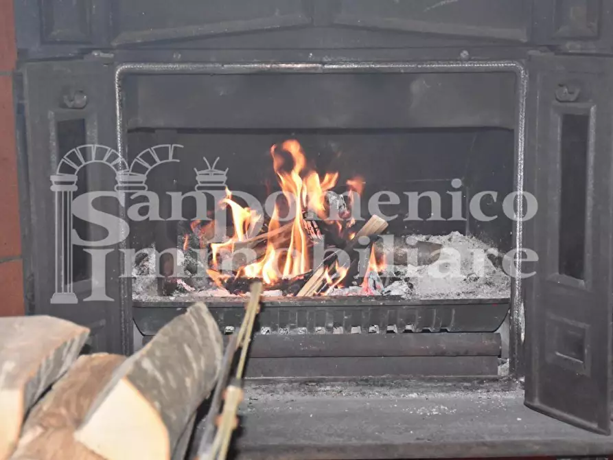 Immagine 4 di Casa bifamiliare in vendita  a Castiglione Di Garfagnana