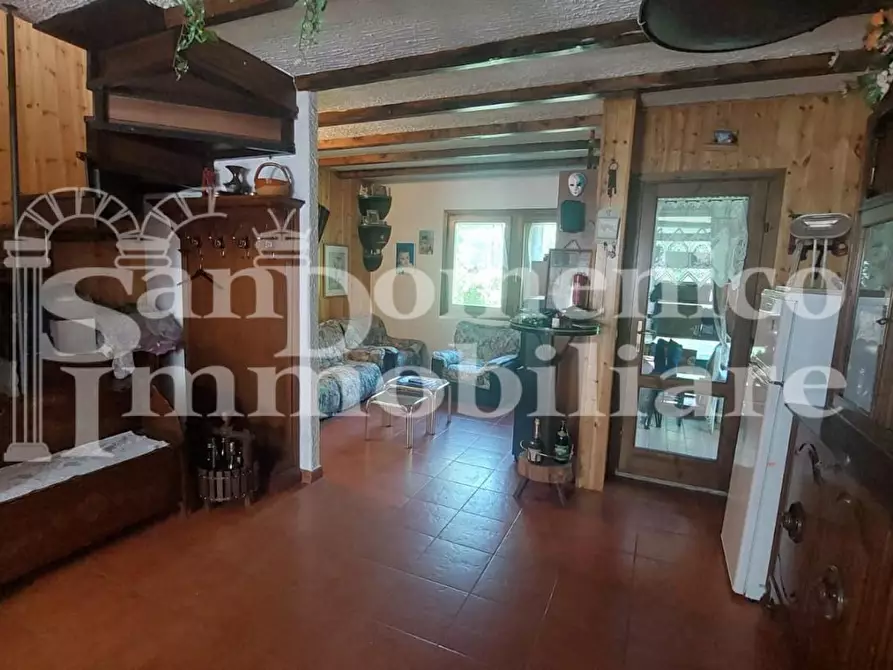 Immagine 18 di Casa bifamiliare in vendita  a Castiglione Di Garfagnana