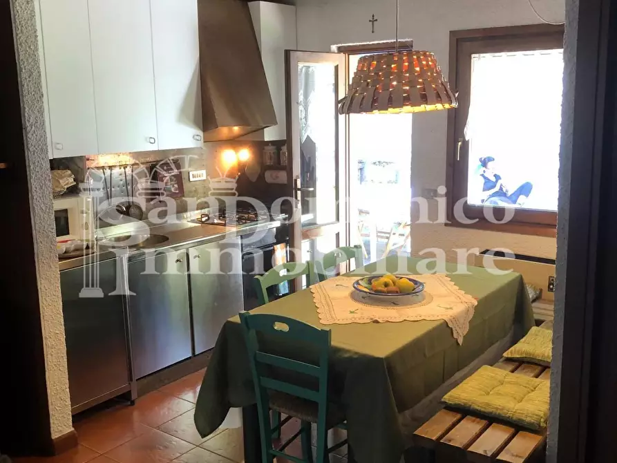 Immagine 9 di Casa bifamiliare in vendita  a Castiglione Di Garfagnana