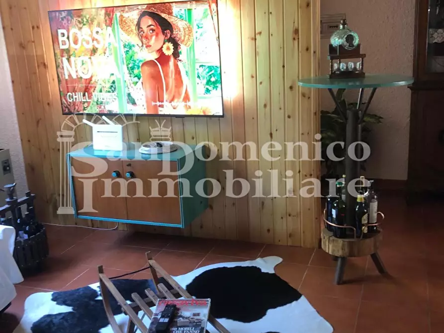 Immagine 3 di Casa bifamiliare in vendita  a Castiglione Di Garfagnana
