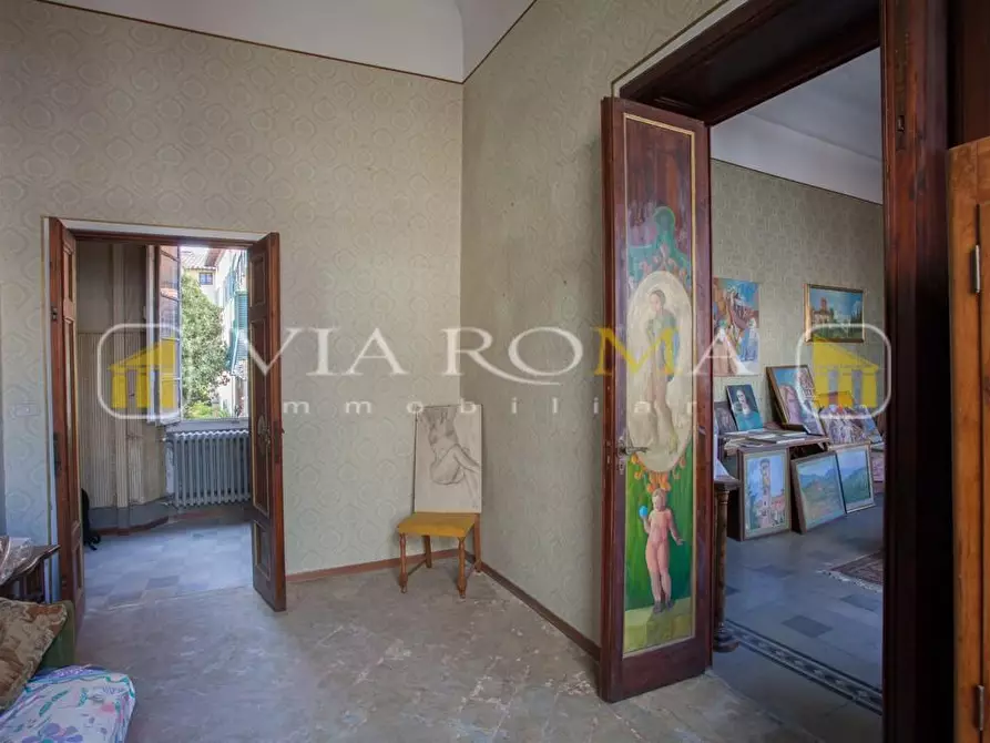 Immagine 7 di Appartamento in vendita  a Lucca