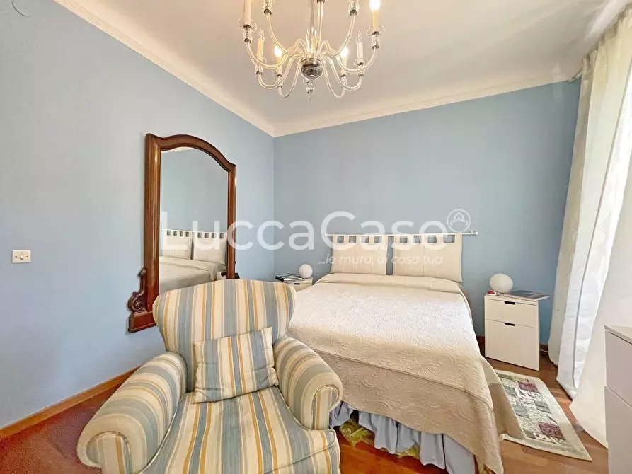 Immagine 16 di Porzione di casa in vendita  a Capannori