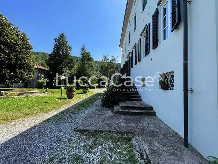 Immagine 39 di Porzione di casa in vendita  a Capannori