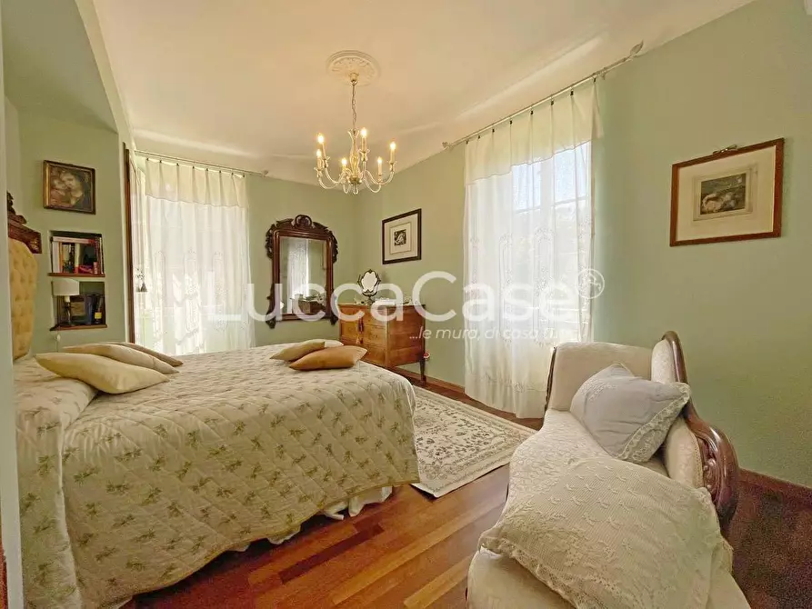 Immagine 19 di Porzione di casa in vendita  a Capannori