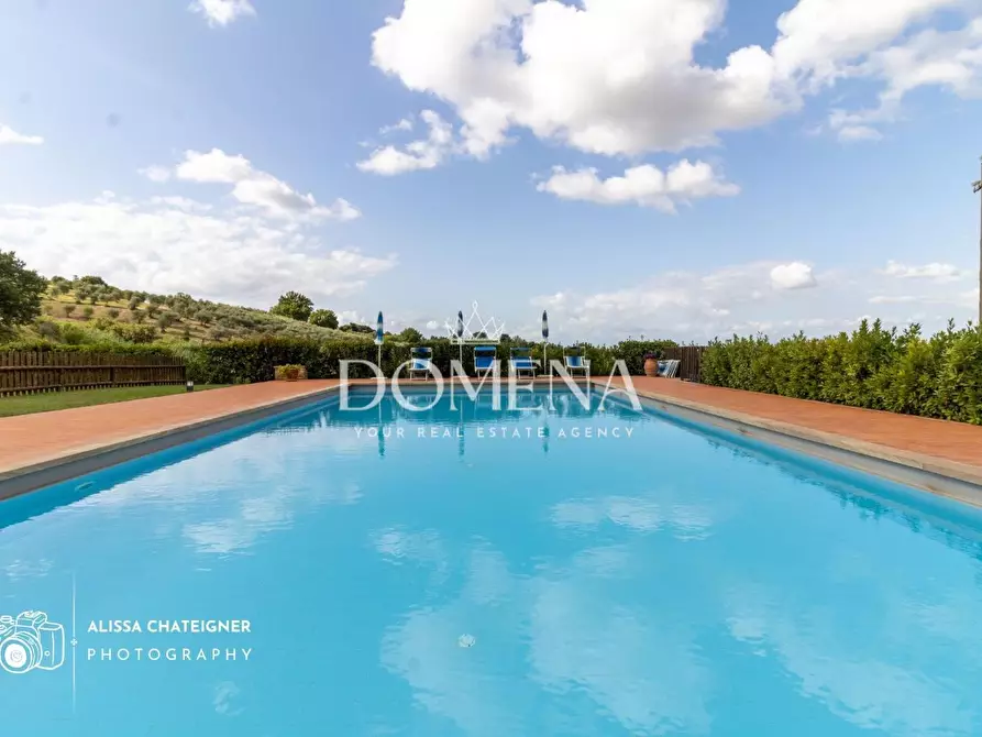 Immagine 9 di Villa in vendita  a Montaione