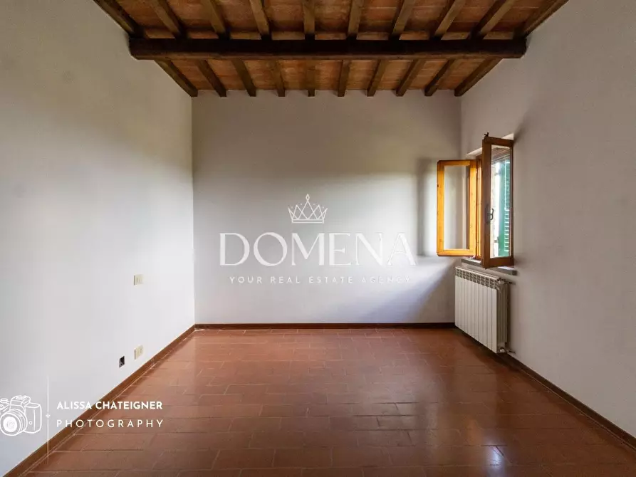 Immagine 50 di Villa in vendita  a Montaione