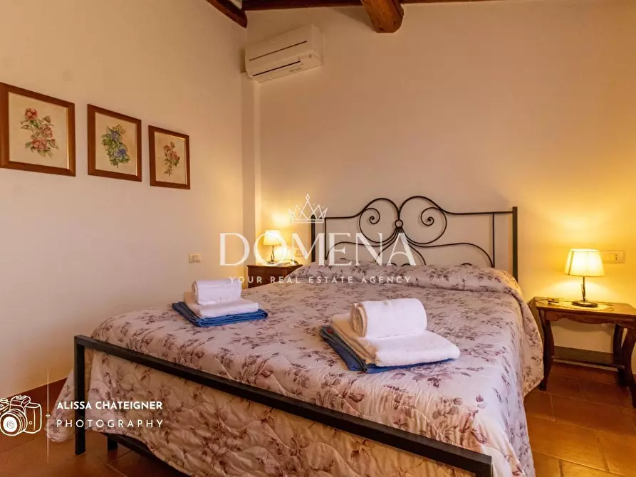 Immagine 39 di Villa in vendita  a Montaione