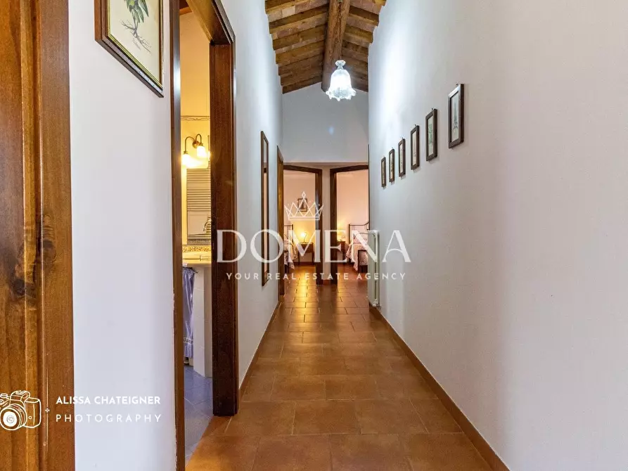 Immagine 31 di Villa in vendita  a Montaione