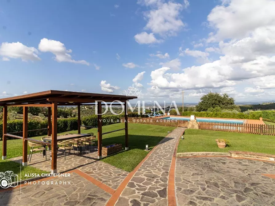 Immagine 5 di Villa in vendita  a Montaione