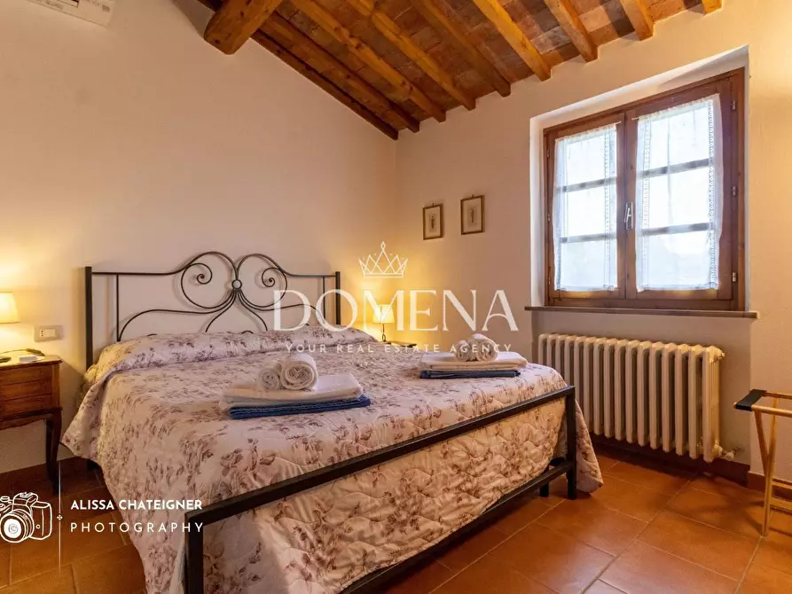 Immagine 37 di Villa in vendita  a Montaione