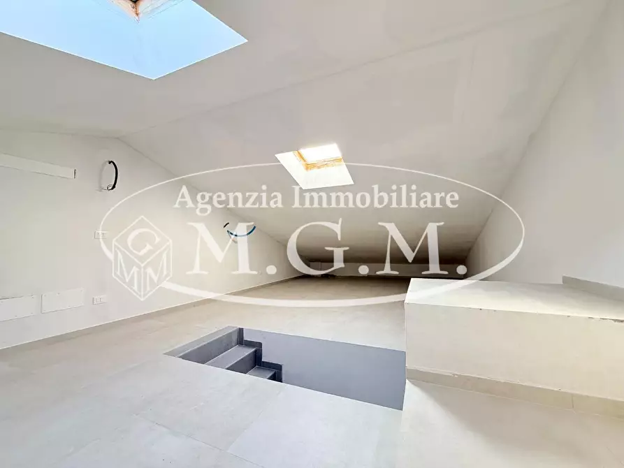 Immagine 19 di Villetta a schiera in vendita  a Castelfranco Di Sotto