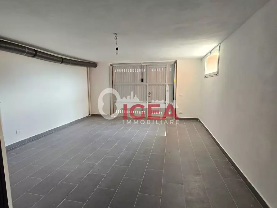 Immagine 37 di Villetta a schiera in vendita  a Colle Di Val D'elsa